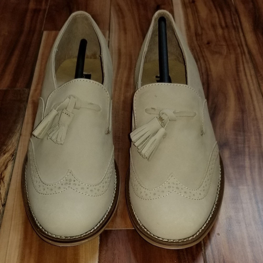 Steve Madden MIRANDDA Leather/Suede Tassel Loafer